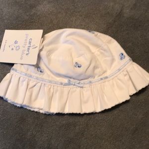 Carter’s pretty blue 3-9 month hat